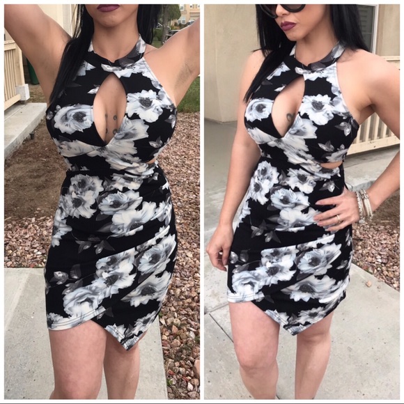 5 ⭐️ Tropical Wind - Bodycon Dress - Picture 3 of 8